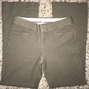 Banana Republic Sloan 4S